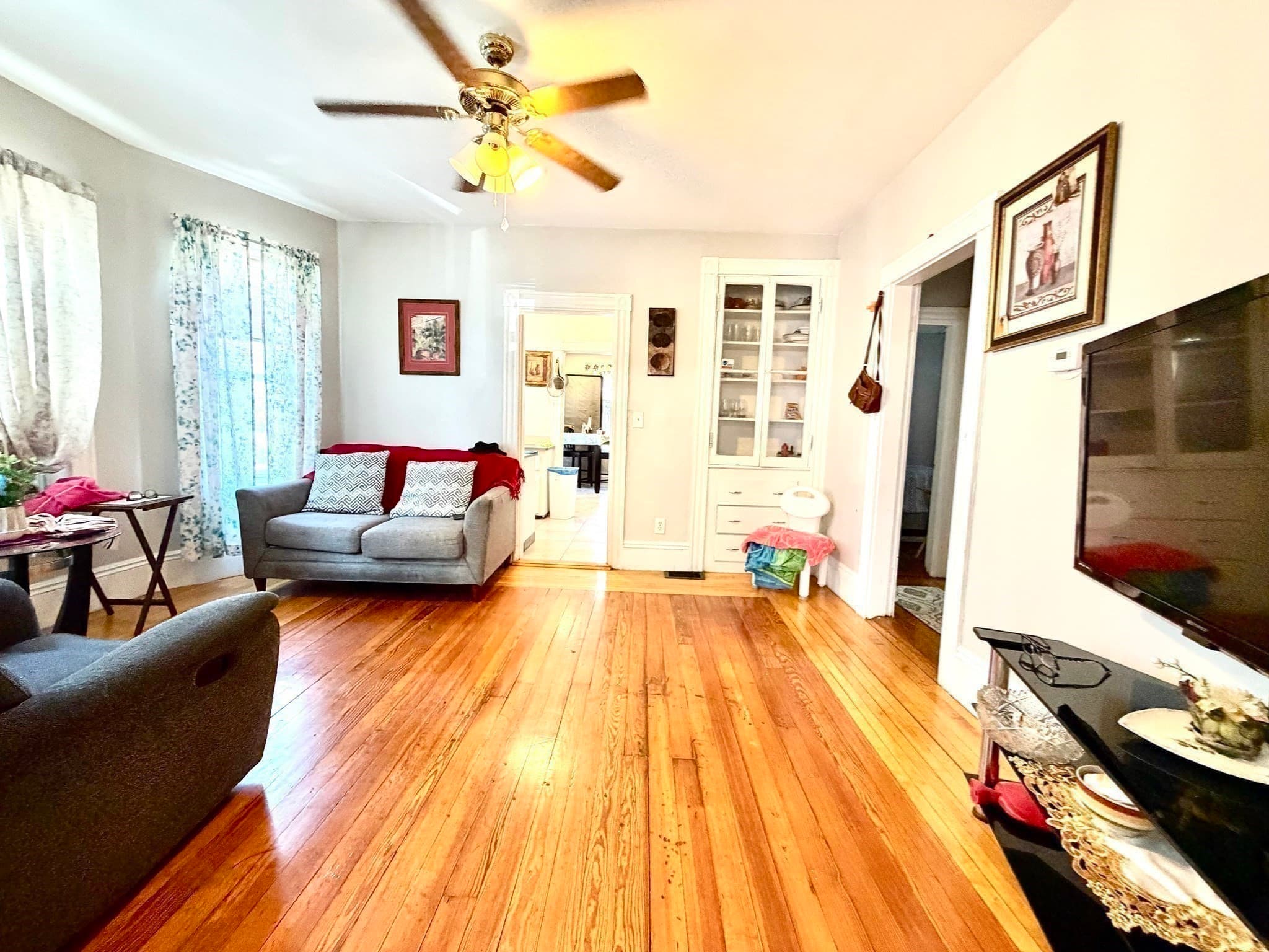 3 Family at 31-33 Hollingsworth St, Lynn MA 01902, Lynn, photo 13 of 40
