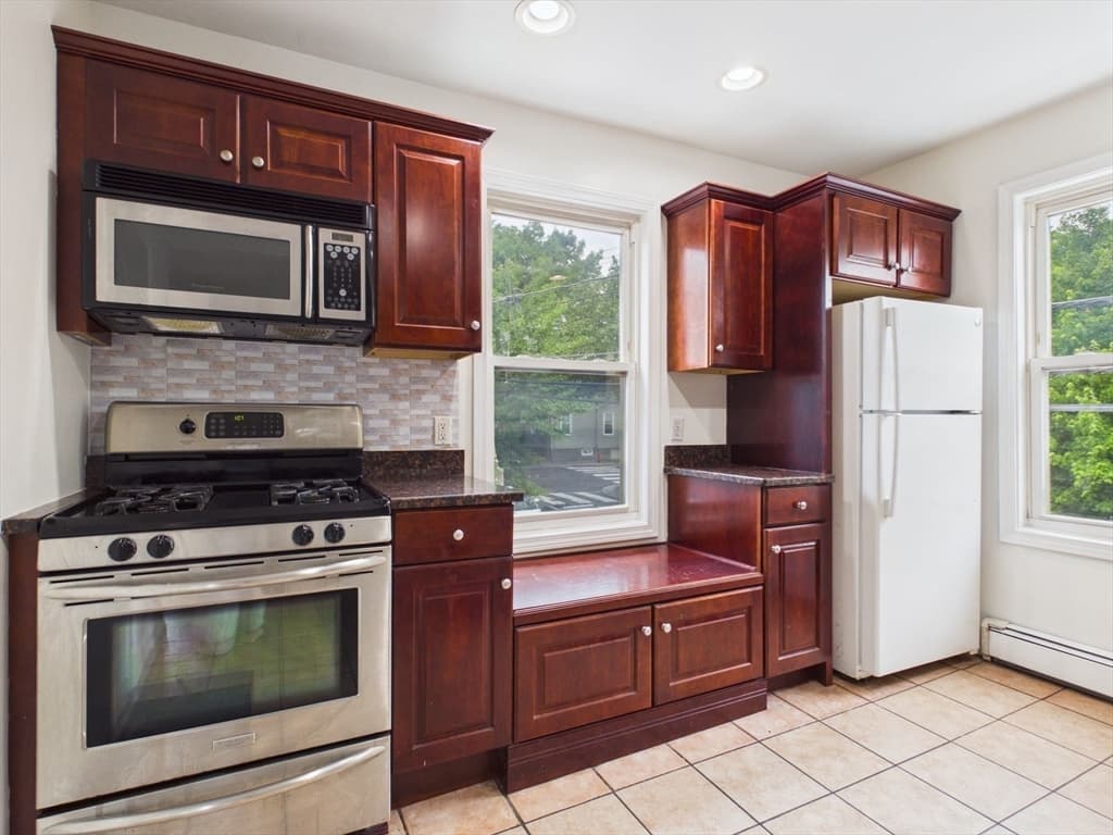 Condominium at 32 Sciarappa St # 2, Cambridge MA 02141, photo 3 of 19