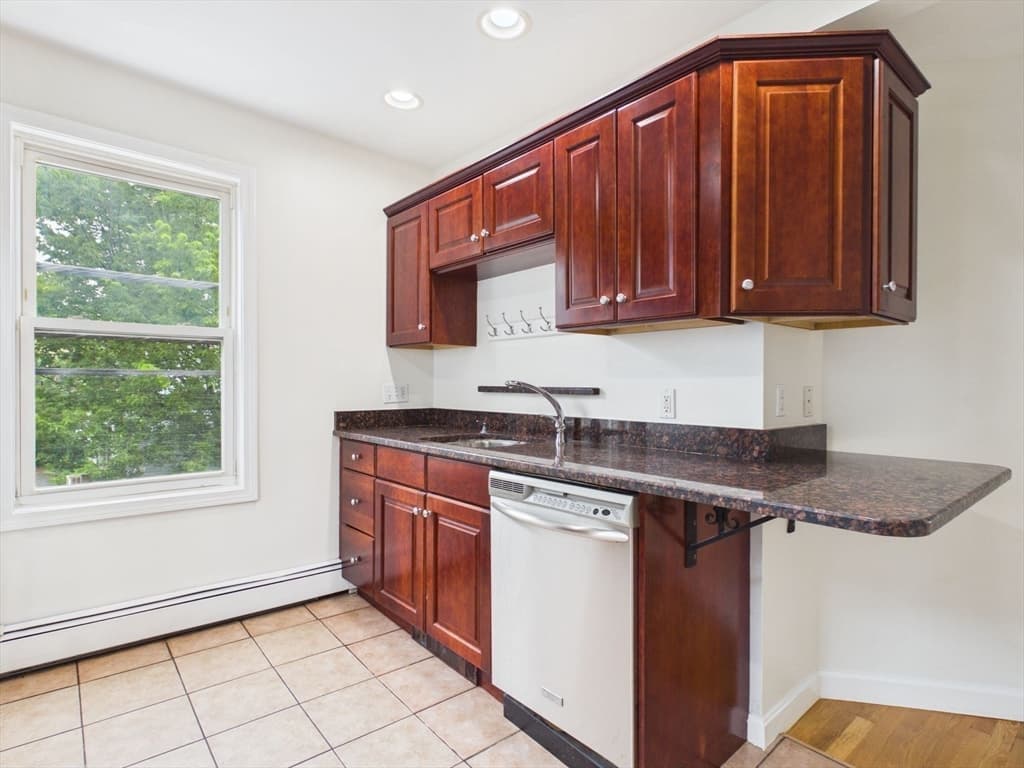 Condominium at 32 Sciarappa St # 2, Cambridge MA 02141, photo 4 of 19