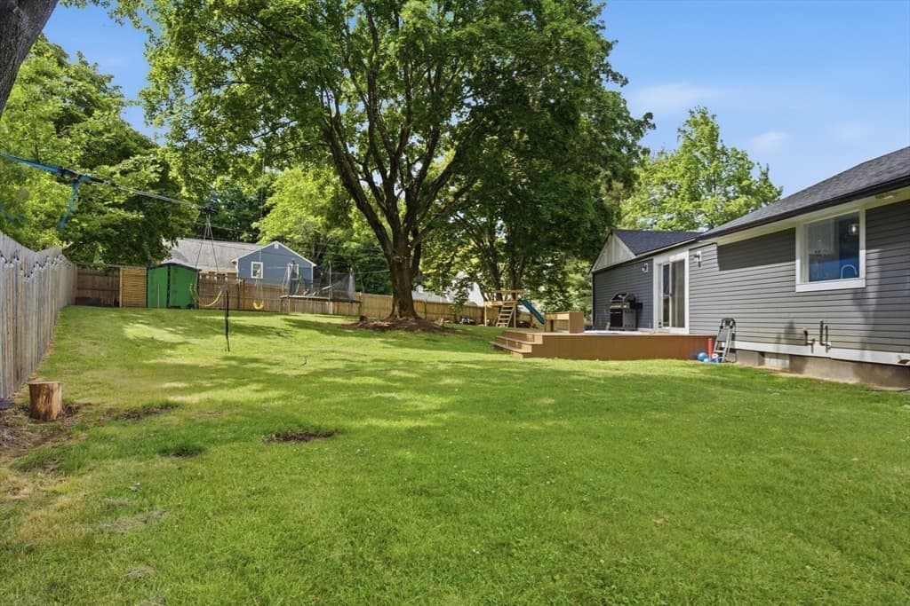 91 Bunkerhill Pkwy, West Boylston MA 01583 photo 28