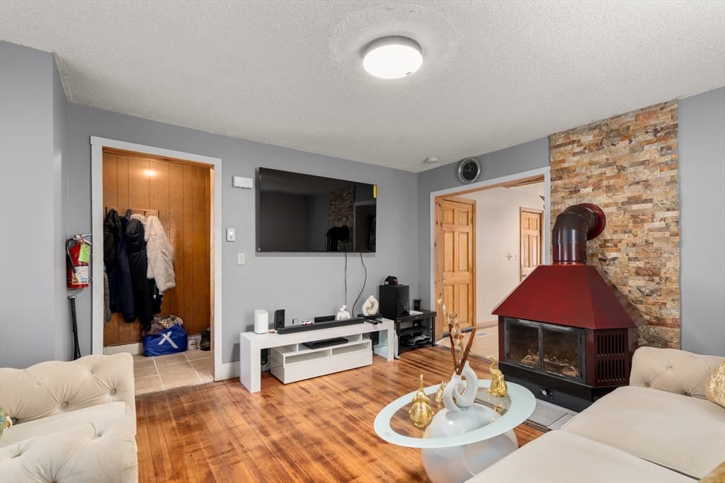 Single Family Residence at 24 Hathaway St, Lynn MA 01905, photo 2 of 16