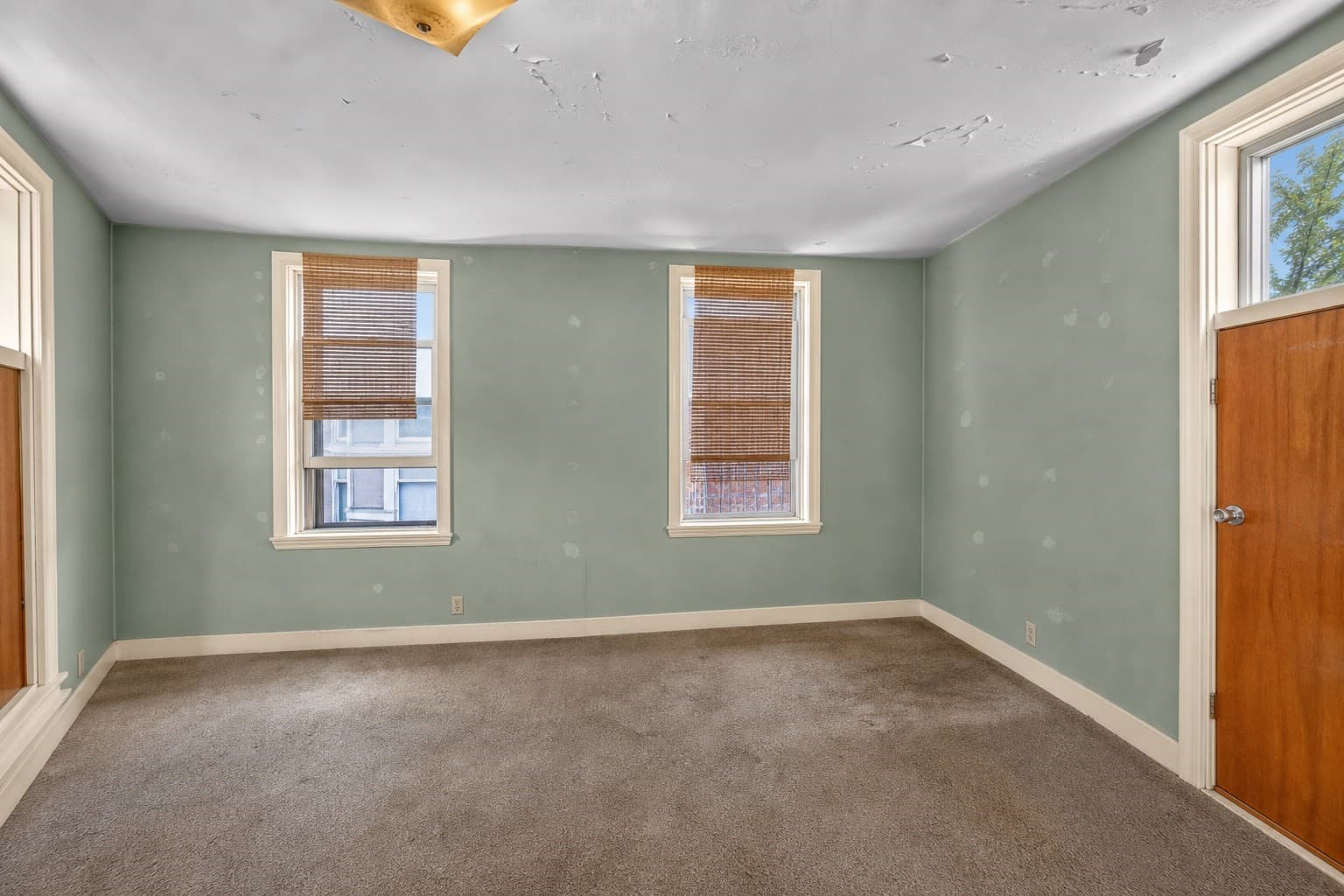 4 Family at 328-330 Cabot St, Beverly MA 01915, Beverly, photo 22 of 33