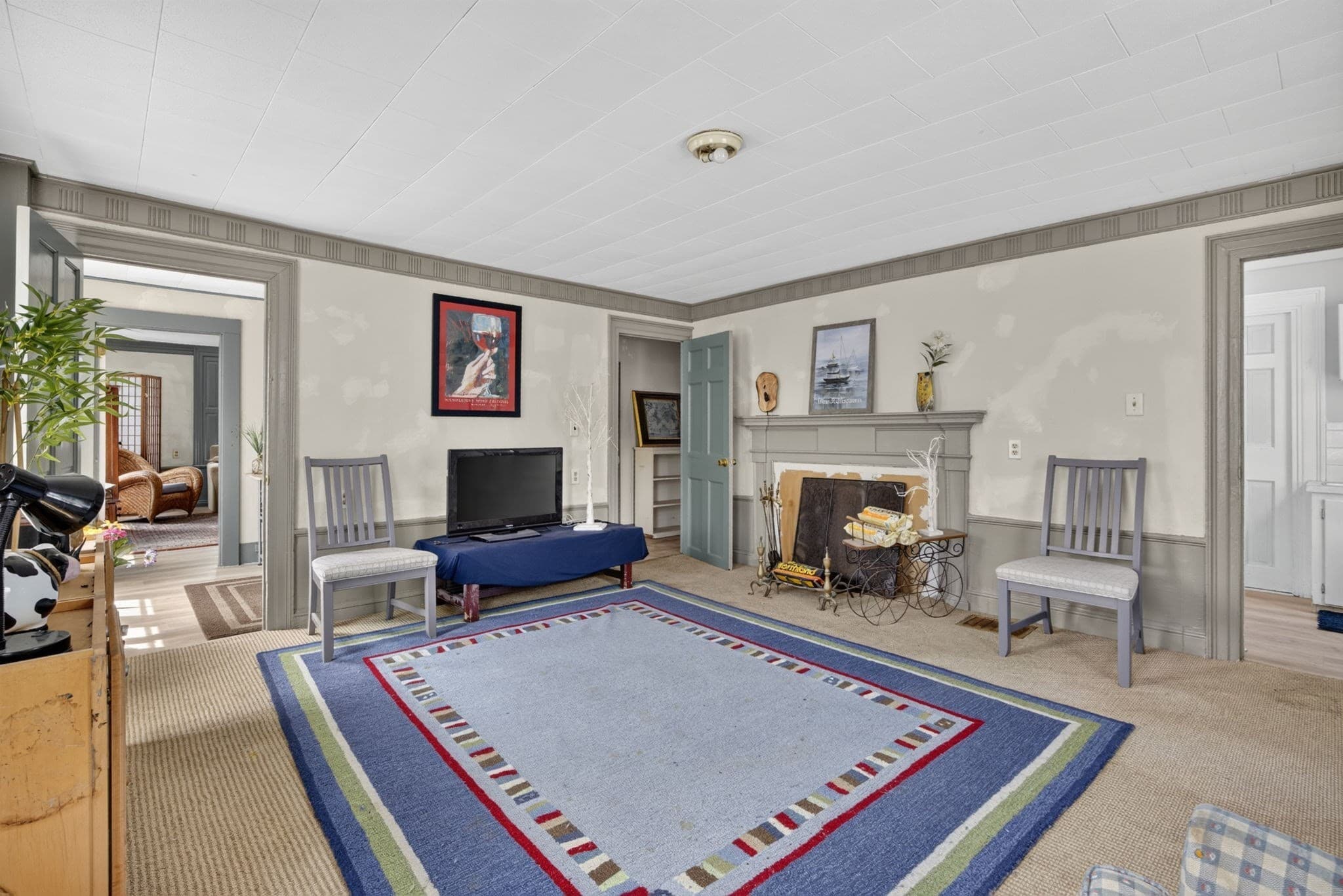 4 Family at 328-330 Cabot St, Beverly MA 01915, Beverly, photo 7 of 33