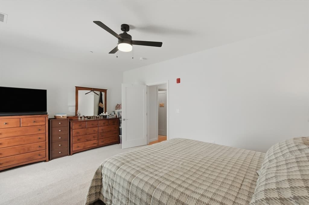 Condominium at 266 Monponsett # 1109, Halifax MA 02338, Halifax, photo 17 of 37