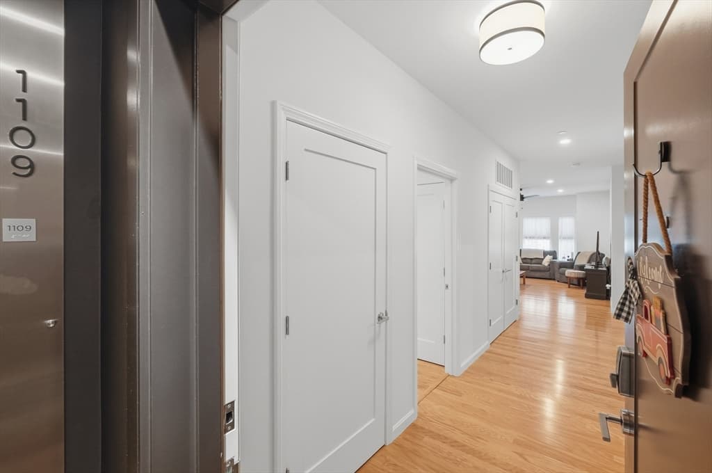 Condominium at 266 Monponsett # 1109, Halifax MA 02338, Halifax, photo 32 of 37