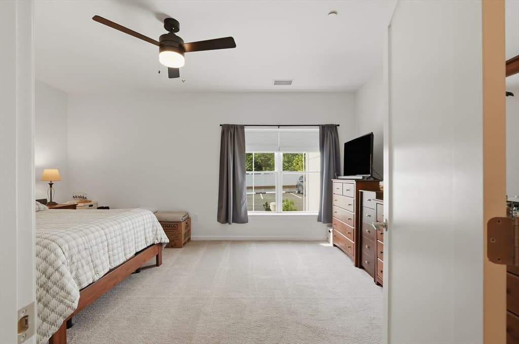 Condominium at 266 Monponsett # 1109, Halifax MA 02338, Halifax, photo 14 of 37