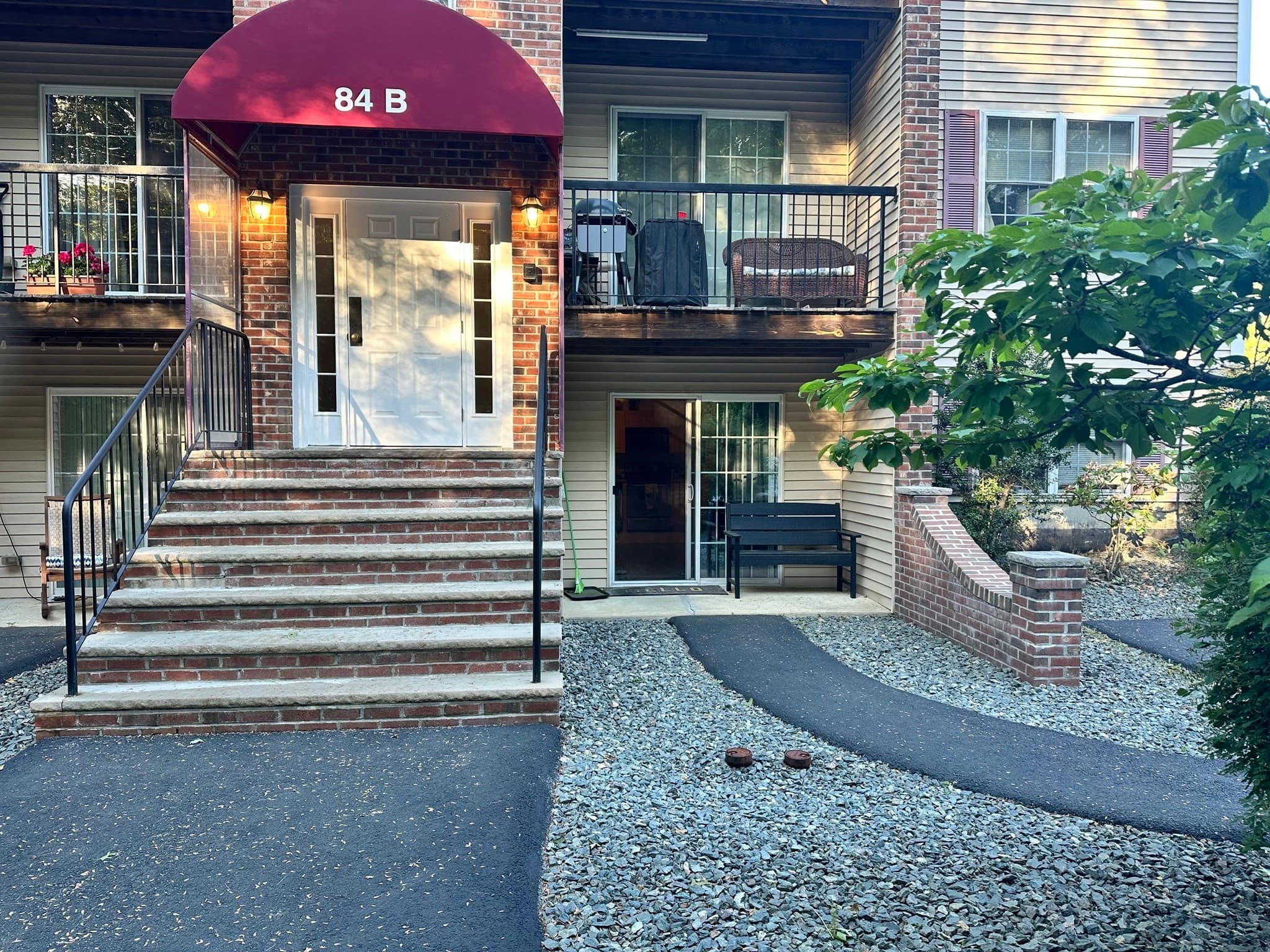 84 Cocasset St # B2, Foxboro MA 02035