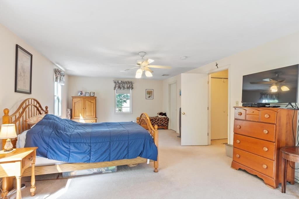50 North Spencer Rd, Spencer MA 01562 photo 17