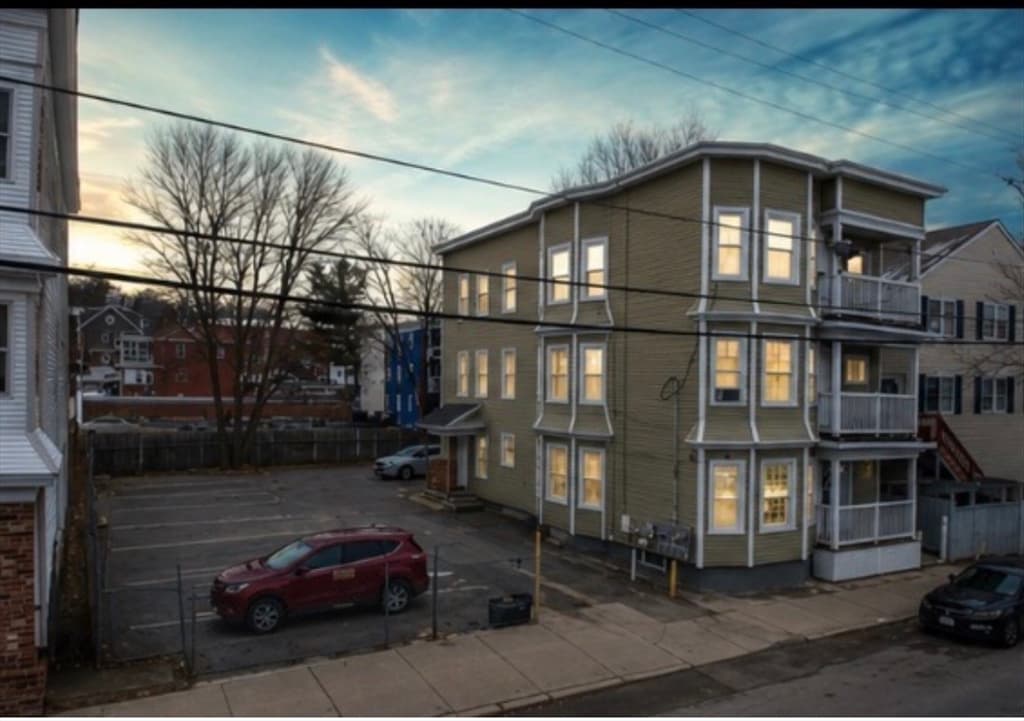 3 Family at 263-265 Water St, Lawrence MA 01841, Lawrence, photo 16 of 34