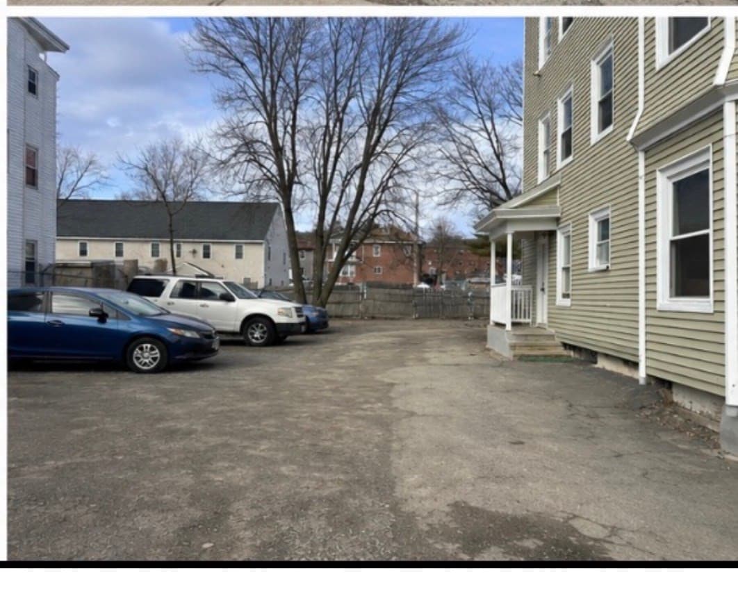 267-269 Water St, Lawrence MA 01841