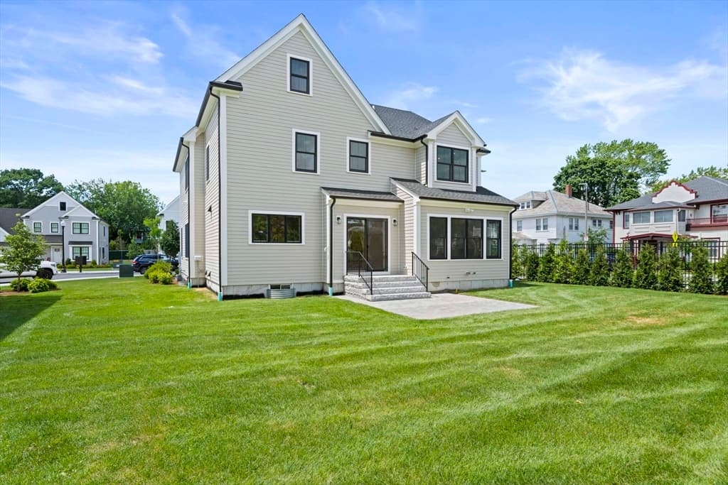 Single Family Residence at 712 Washington, Boston MA 02135, photo 2 of 31