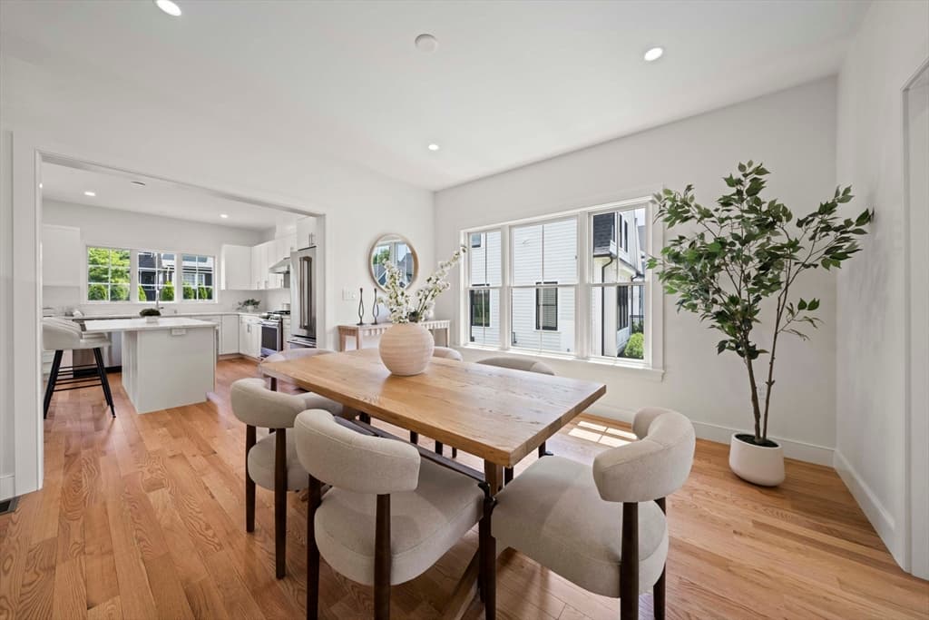 Single Family Residence at 712 Washington, Boston MA 02135, photo 6 of 31