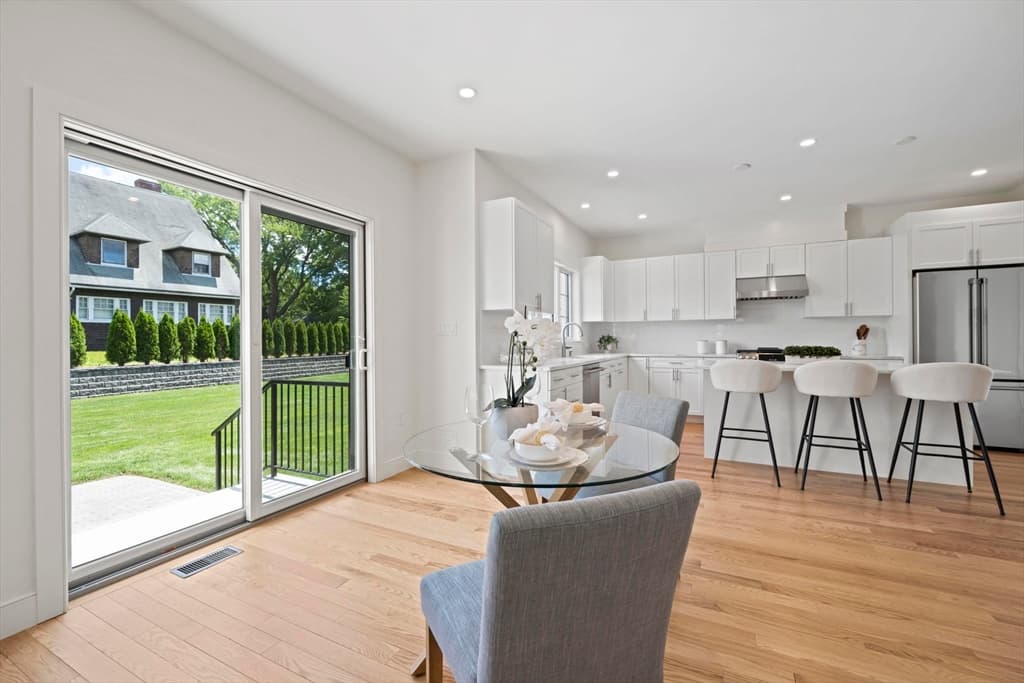 Single Family Residence at 712 Washington, Boston MA 02135, photo 13 of 31