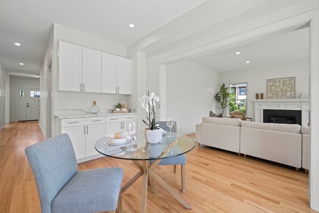 Single Family Residence at 712 Washington, Boston MA 02135, photo 12 of 31