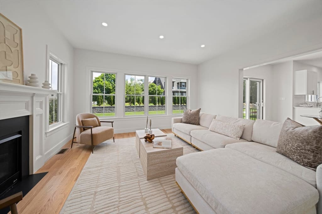 Single Family Residence at 712 Washington, Boston MA 02135, photo 14 of 31