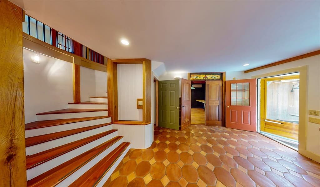 Single Family Residence at 14 Main St, Shelburne MA 01370, photo 5 of 35