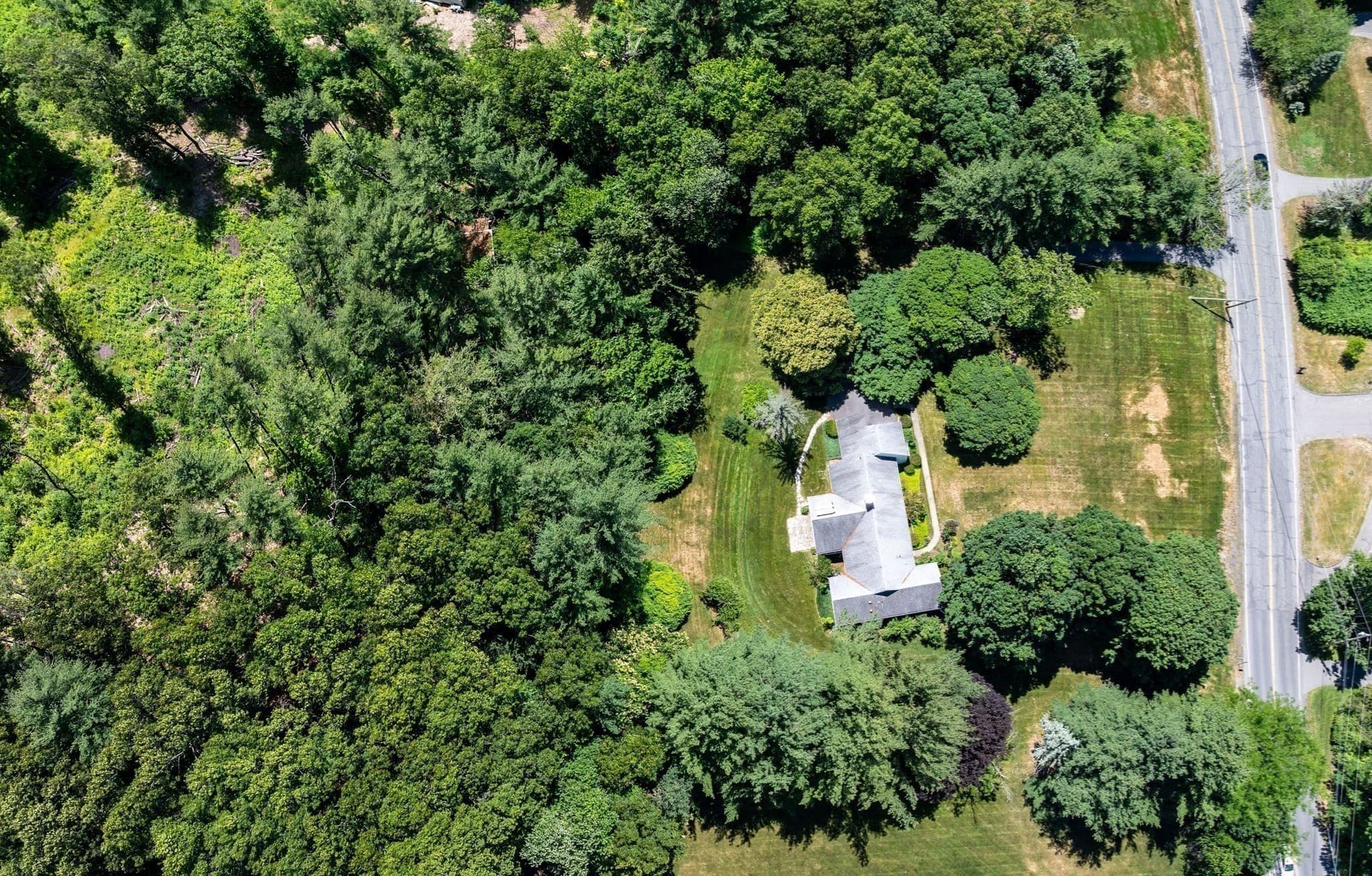 Single Family Residence at 1196 Florence Rd, Northampton MA 01062, Northampton, photo 7 of 40