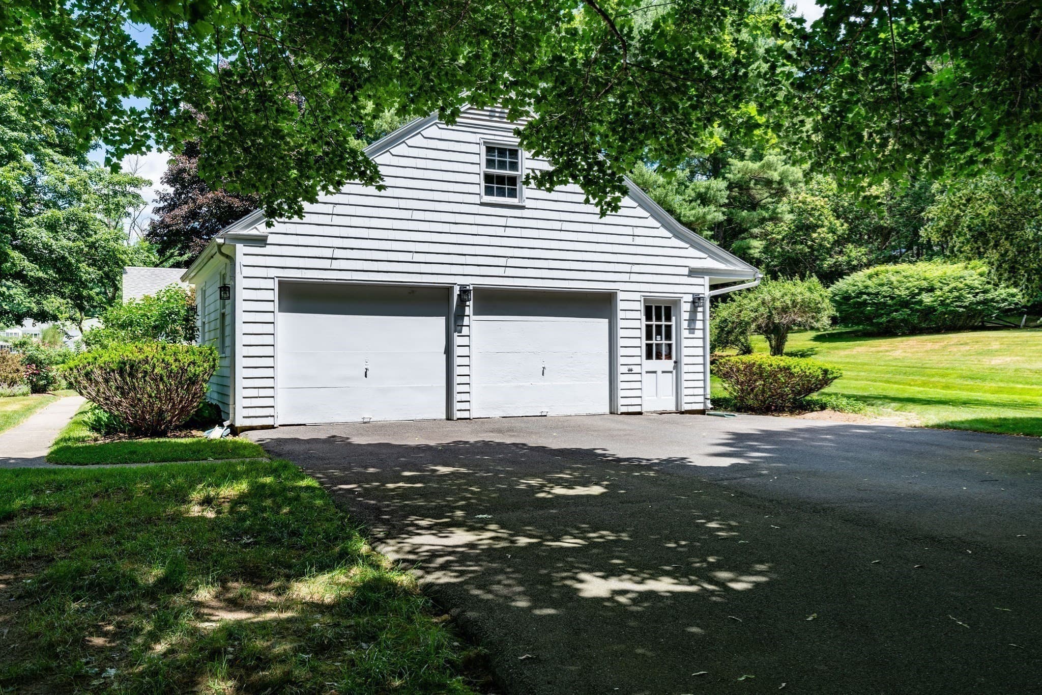 Single Family Residence at 1196 Florence Rd, Northampton MA 01062, Northampton, photo 9 of 40