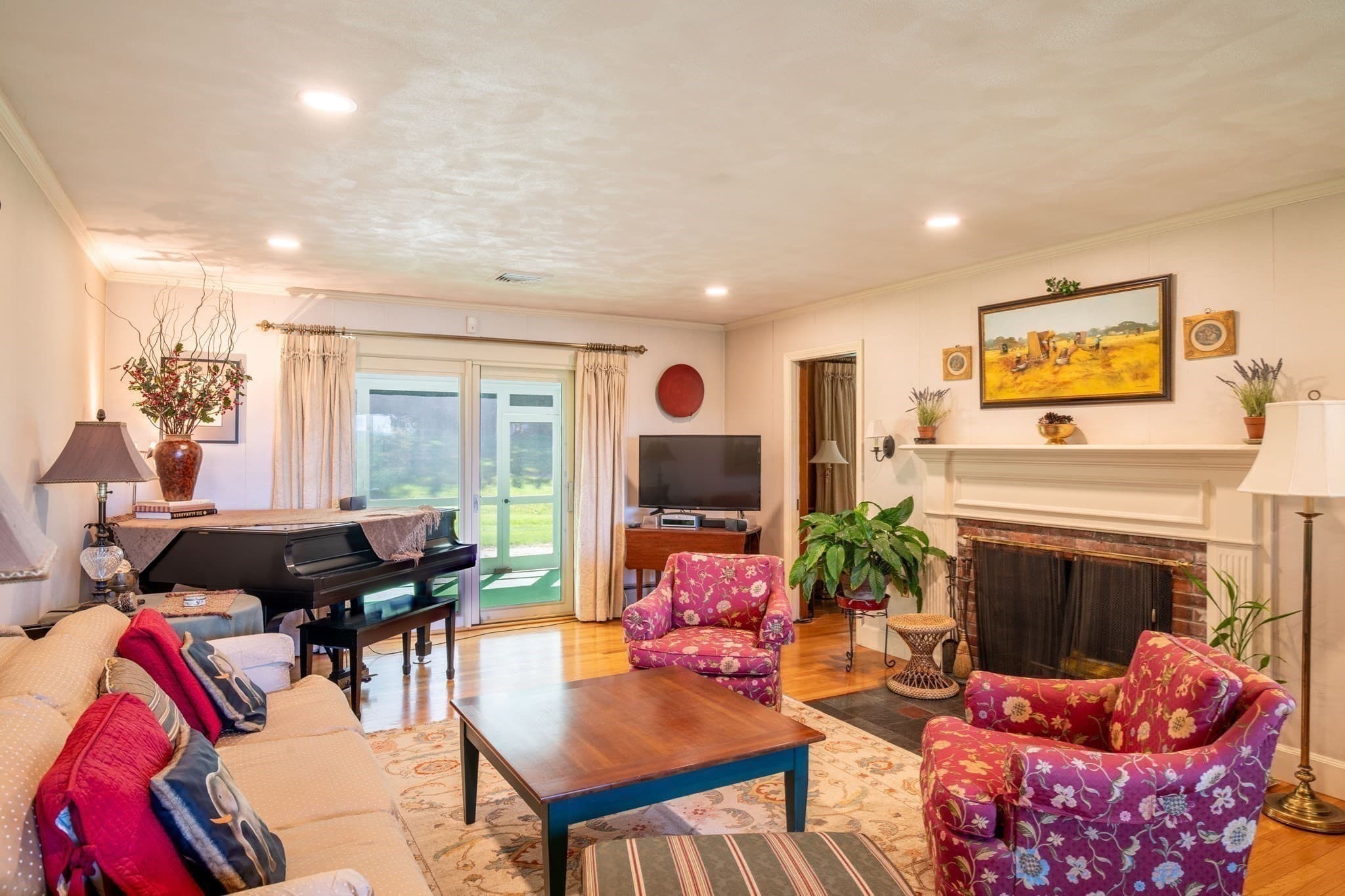 Single Family Residence at 1196 Florence Rd, Northampton MA 01062, Northampton, photo 11 of 40