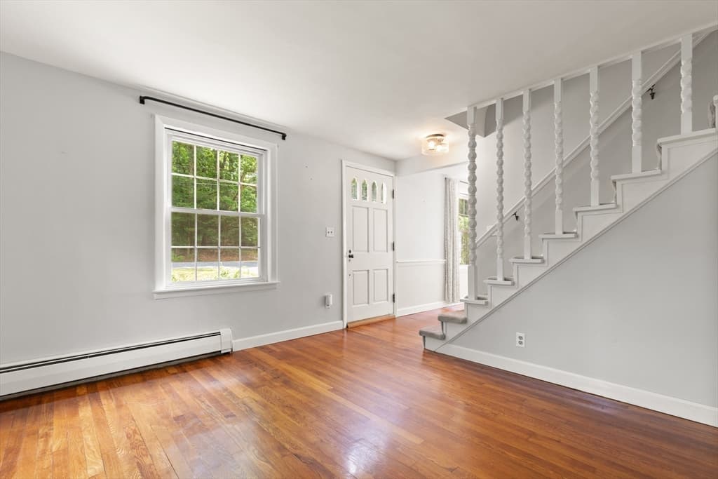 Single Family Residence at 43 Brennan Way, Holden MA 01520, photo 6 of 30