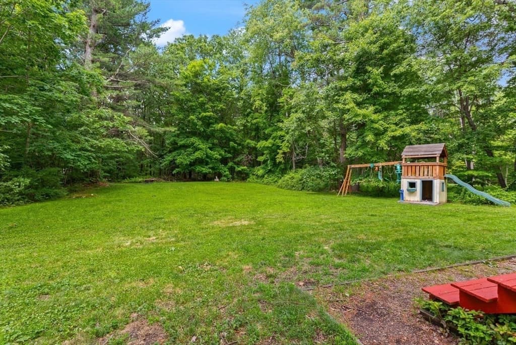 Single Family Residence at 43 Brennan Way, Holden MA 01520, photo 28 of 30