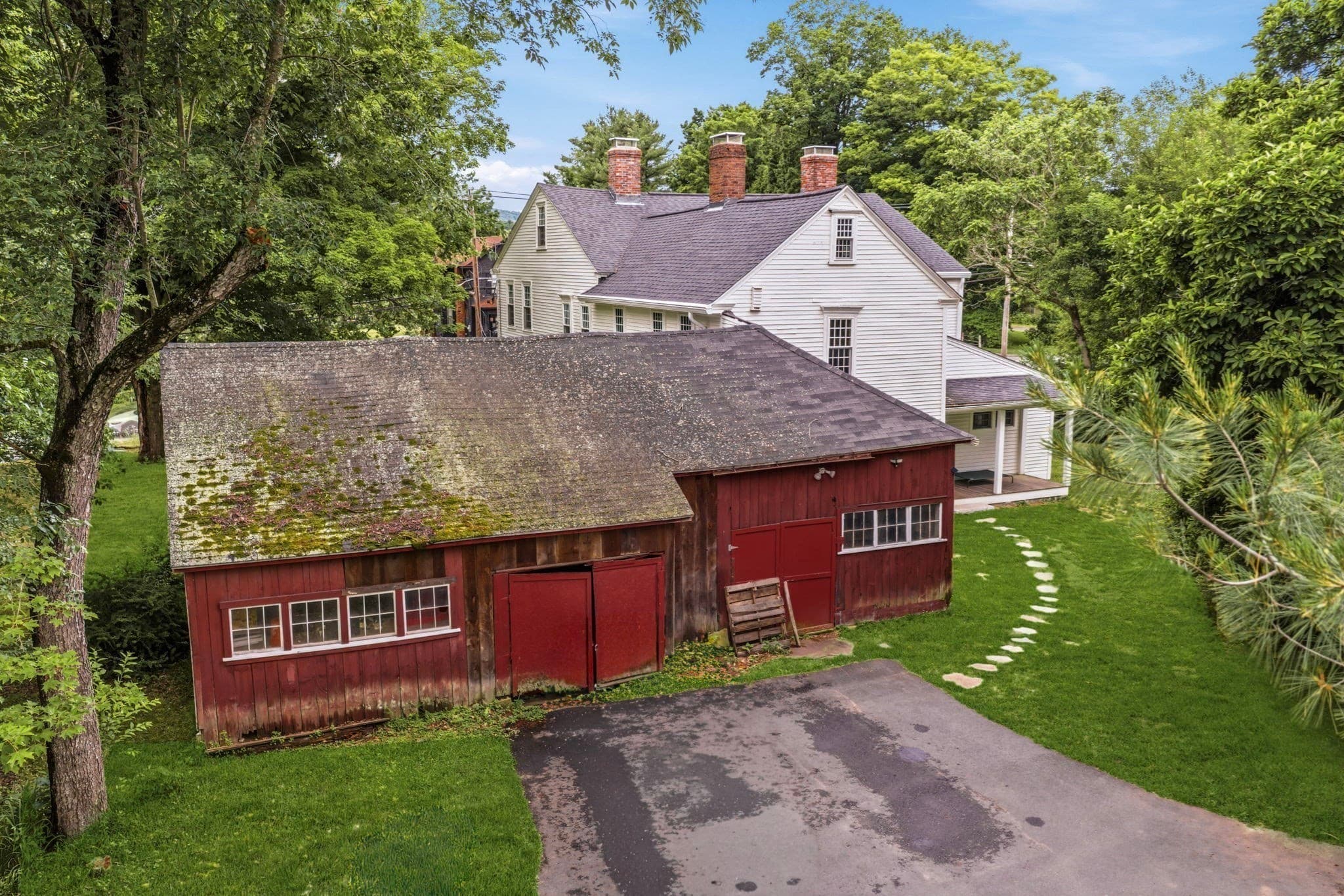 Single Family Residence at 392 Greenfield Rd, Deerfield MA 01342, Deerfield, photo 6 of 42