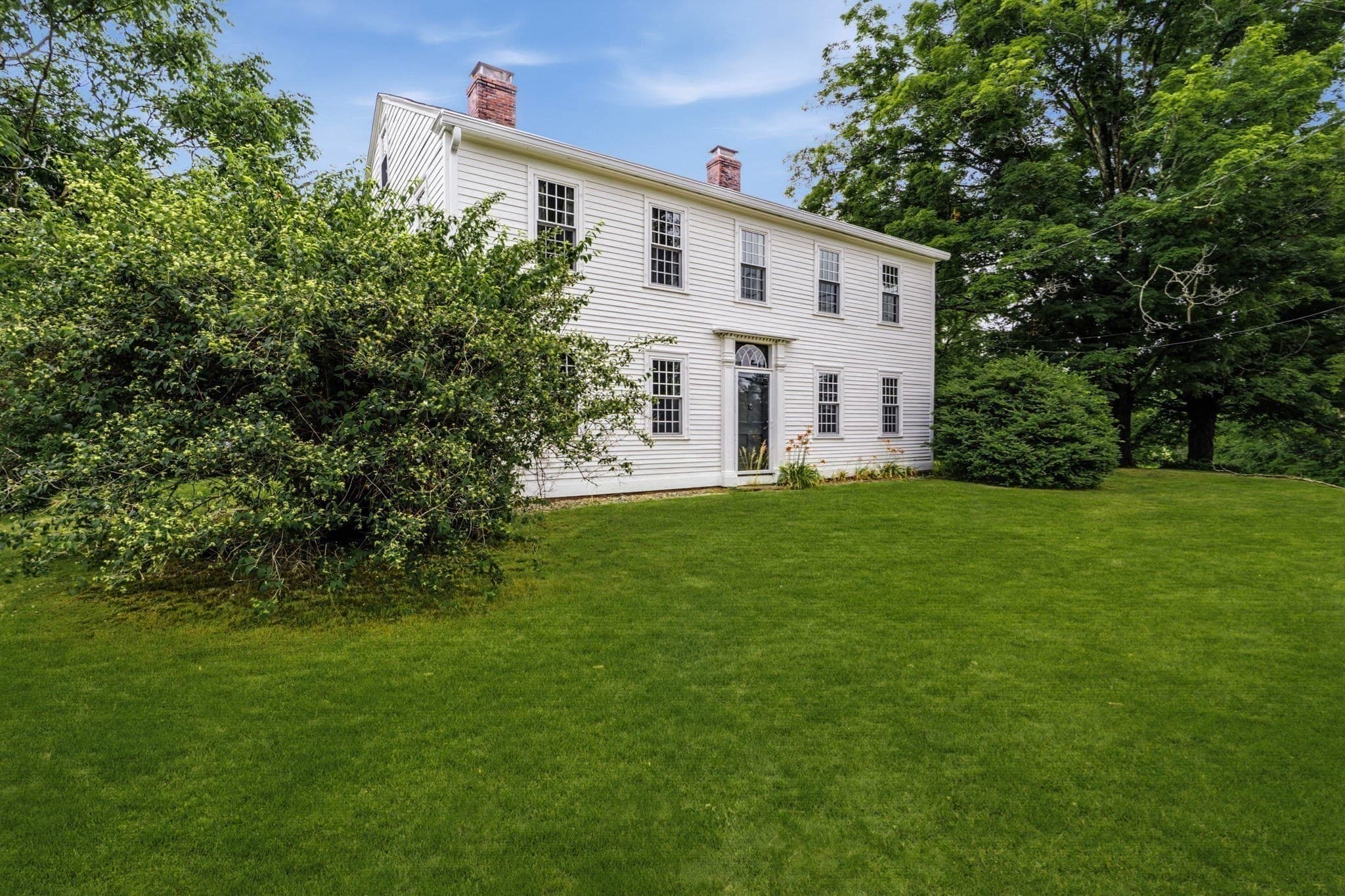 Single Family Residence at 392 Greenfield Rd, Deerfield MA 01342, Deerfield, photo 5 of 42