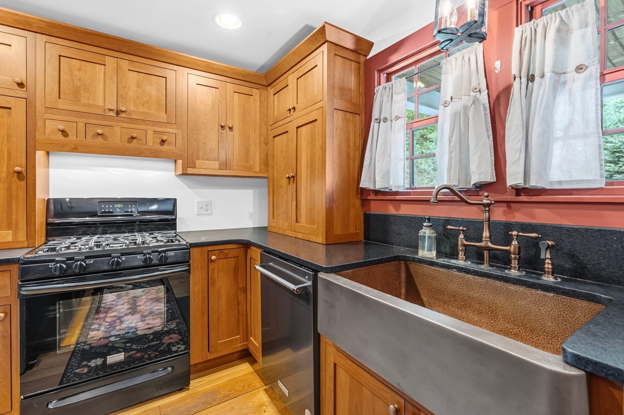 Single Family Residence at 392 Greenfield Rd, Deerfield MA 01342, Deerfield, photo 9 of 42