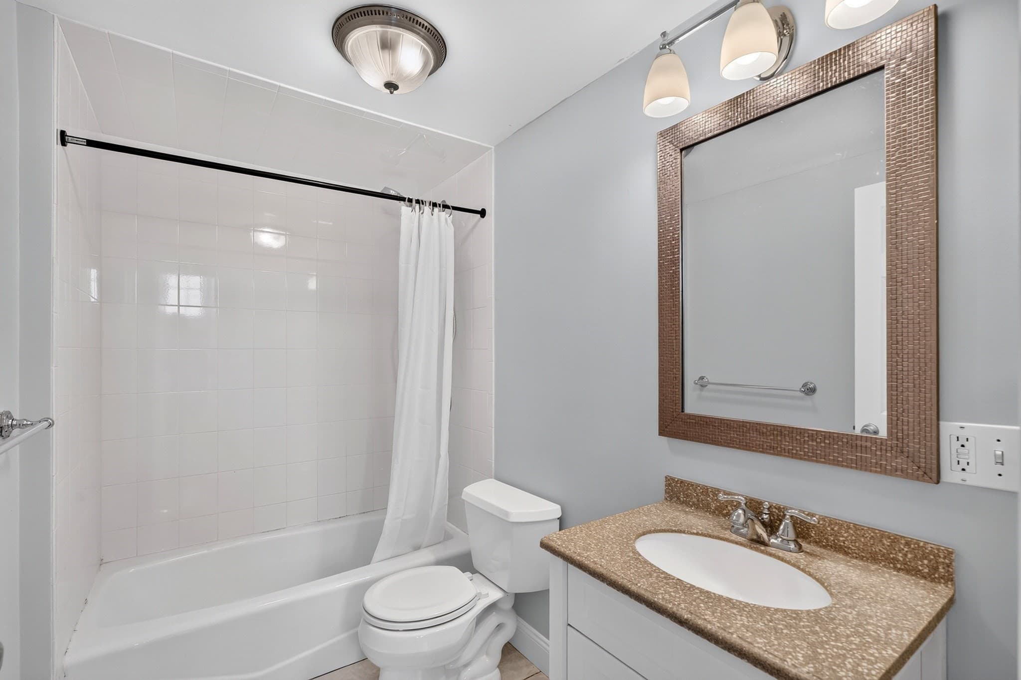 Condominium at 336 Saratoga St. # 1, Boston MA 02128, Boston, photo 9 of 37