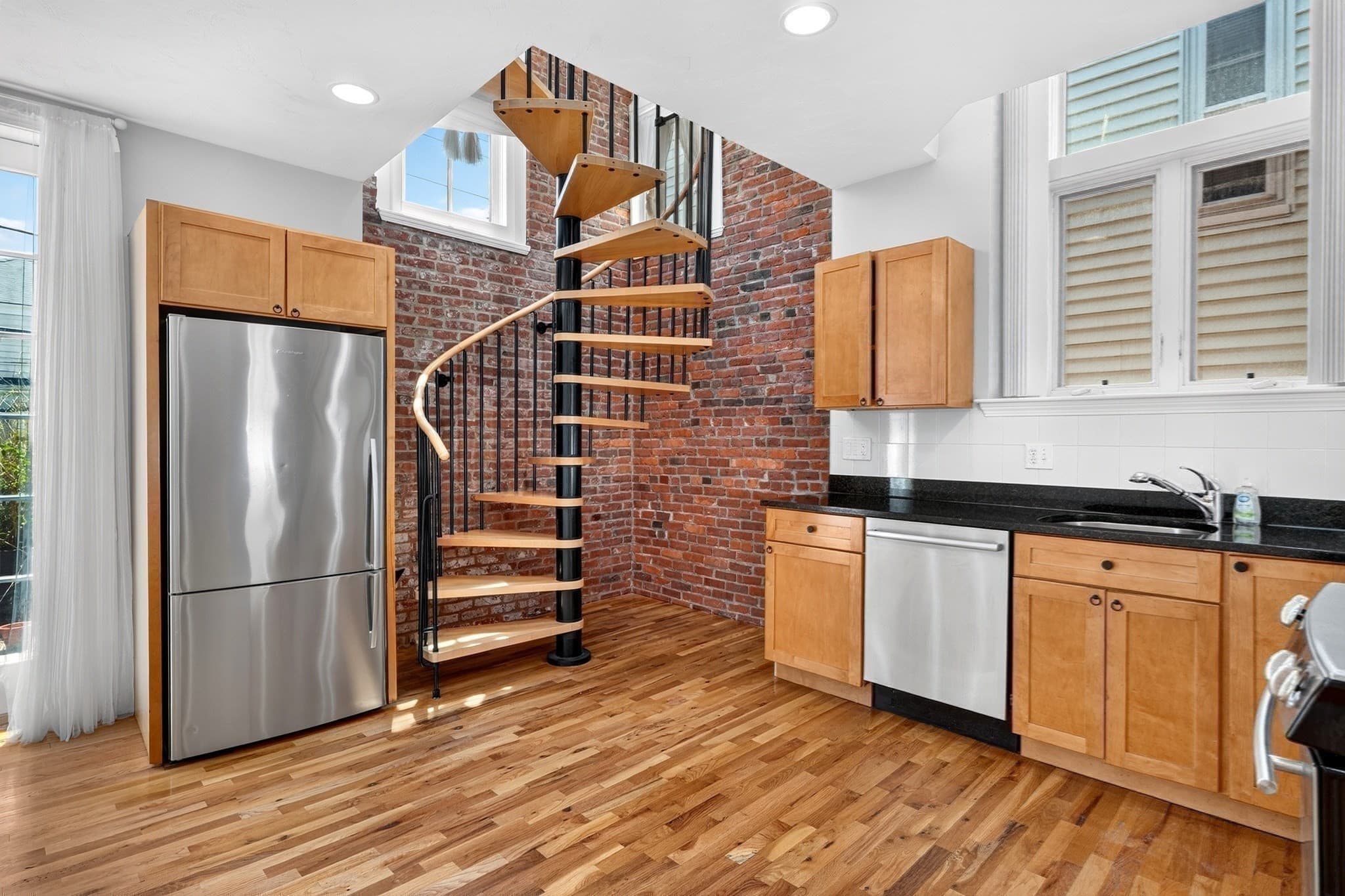 Condominium at 336 Saratoga St. # 1, Boston MA 02128, Boston, photo 24 of 37