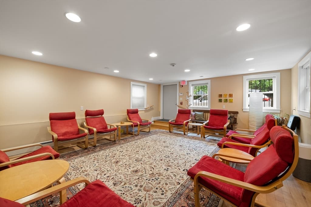 930 Massachusetts Ave, Cambridge MA 02139 photo 5