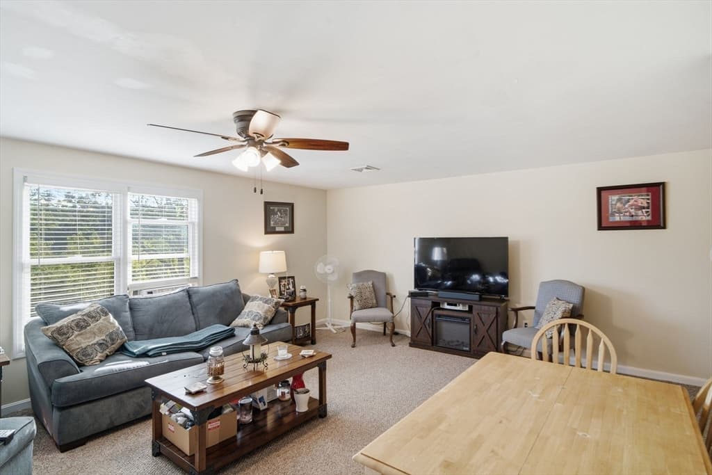Single Family Residence at 33 Park Terrace, Dracut MA 01826, photo 27 of 42