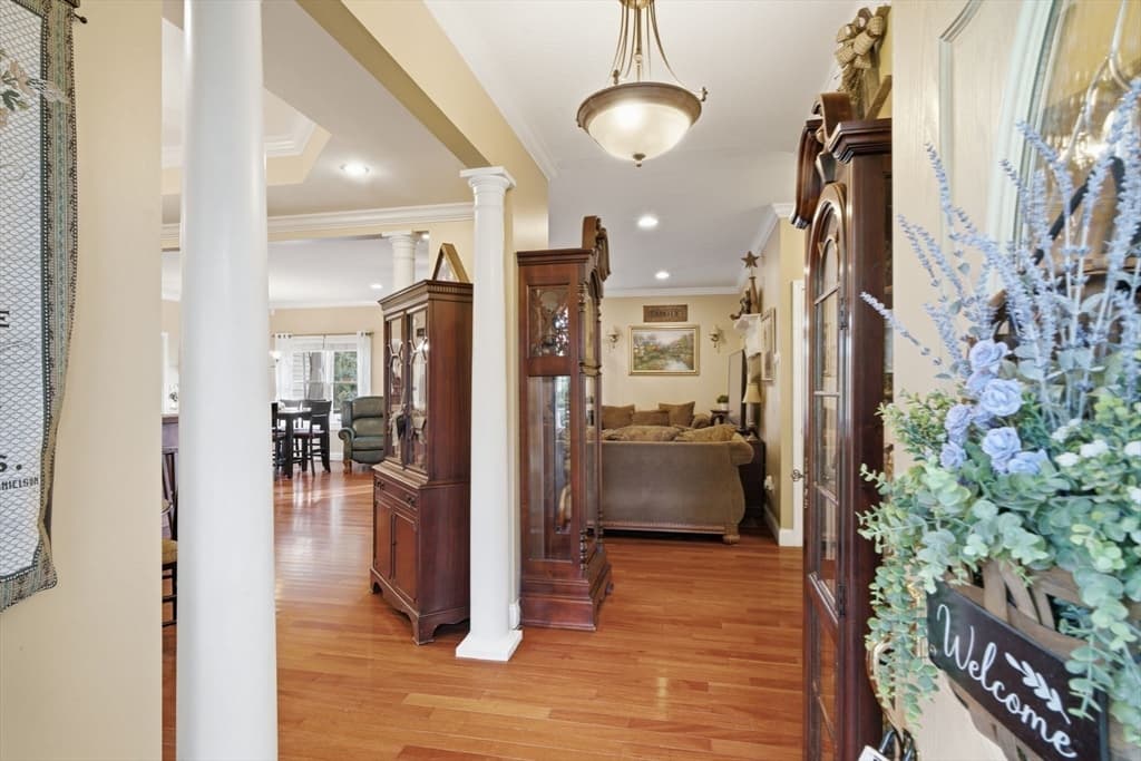 Single Family Residence at 33 Park Terrace, Dracut MA 01826, photo 16 of 42