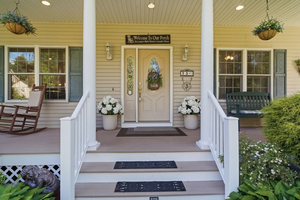Single Family Residence at 33 Park Terrace, Dracut MA 01826, photo 3 of 42