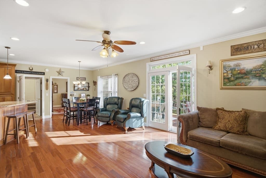 Single Family Residence at 33 Park Terrace, Dracut MA 01826, photo 18 of 42