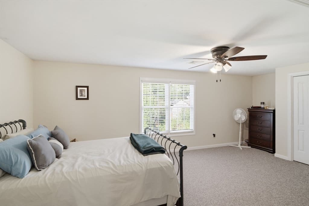 Single Family Residence at 33 Park Terrace, Dracut MA 01826, photo 29 of 42