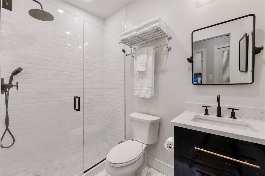 Condominium at 471 Hanover St # 2, Boston MA 02113, photo 7 of 12