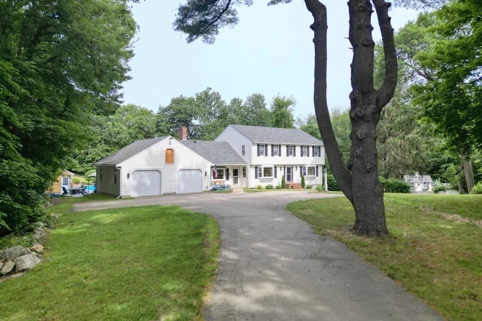 363 Liberty St, Braintree MA 02184 photo 4