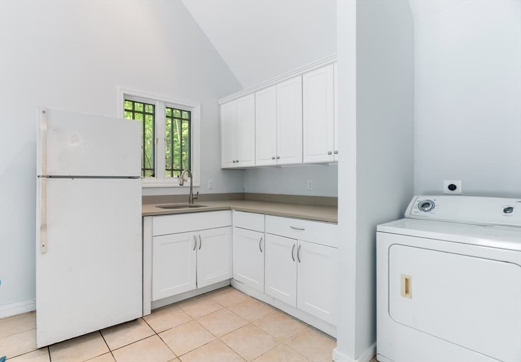 Single Family Residence at 26 Woodridge Rd, Dover MA 02030, Dover, photo 25 of 30