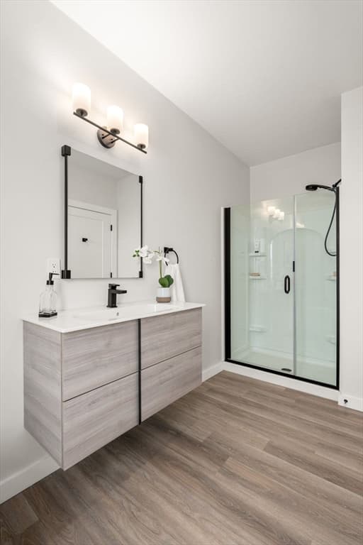 Condominium at 10 Somerset # 203, Winthrop MA 02152, Winthrop, photo 5 of 11