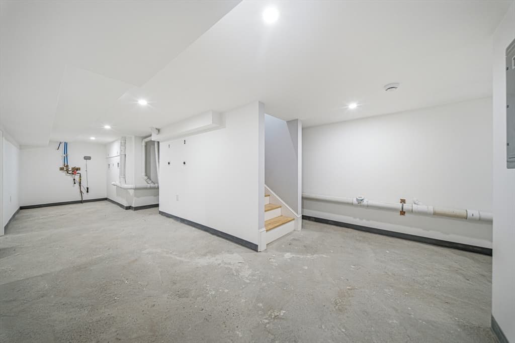 Condominium at 20 Wentworth St # 1, Boston MA 02124, photo 31 of 31