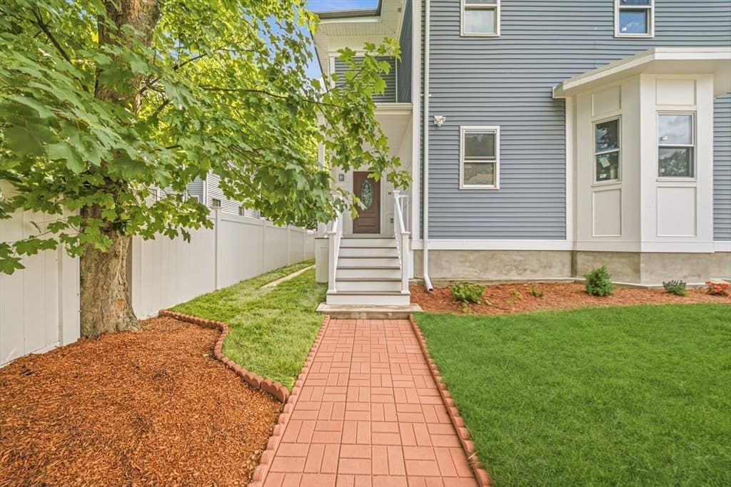 Condominium at 20 Wentworth St # 1, Boston MA 02124, photo 25 of 31