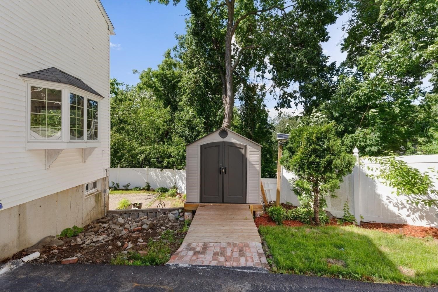 Single Family Residence at 70 Crescent Lane, Malden MA 02148, photo 31 of 34