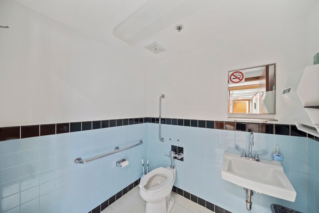 295 Columbia Rd, Boston MA 02121 photo 29