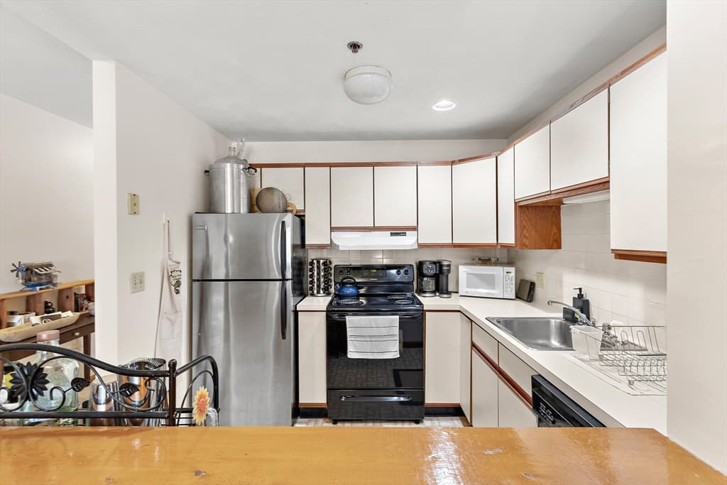 170 Highland Ave # 2, Somerville MA 02143 photo 19