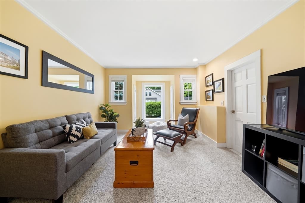 423 Washington St, Winchester MA 01890 photo 31