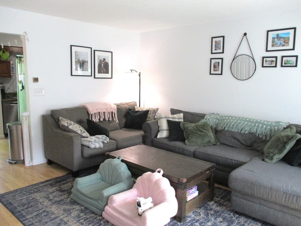 Condominium at 202 Heritage Ln # 202, Auburn MA 01501, Auburn, photo 4 of 11