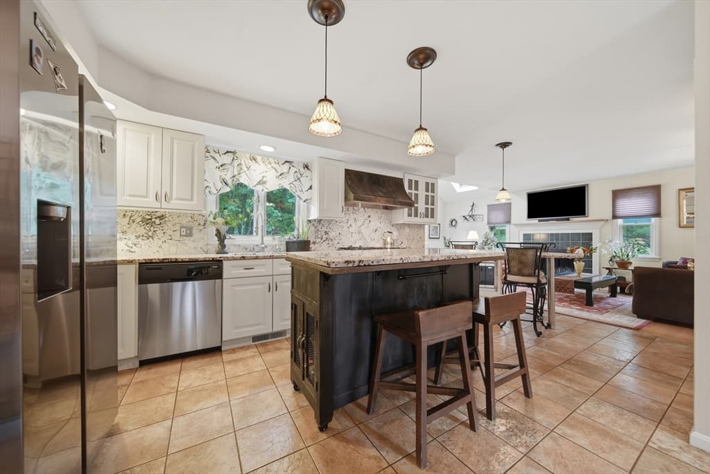 5 Nursery Rd, Pepperell MA 01463 photo 17