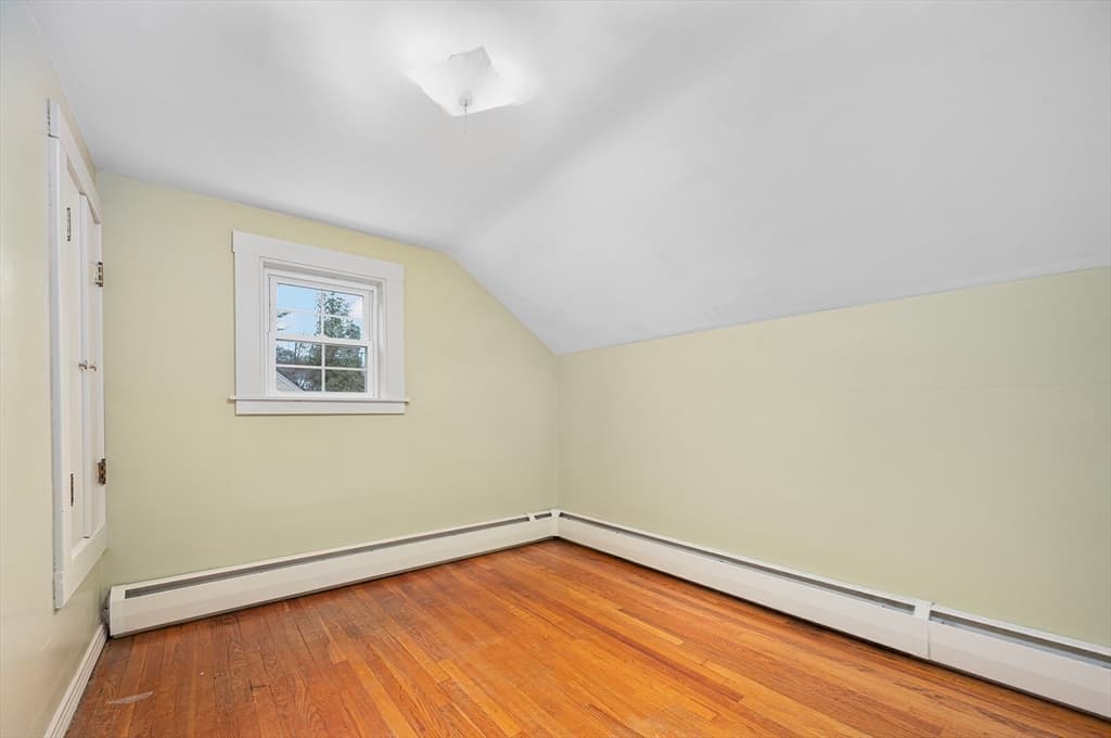 1076 Hill Street, Northbridge MA 01534 photo 17