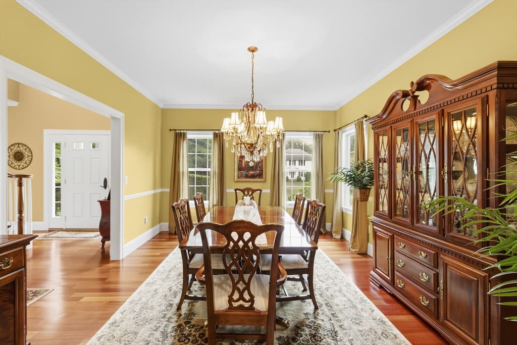 Single Family Residence at 4 Rileys Way, Dartmouth MA 02747, Dartmouth, photo 32 of 40
